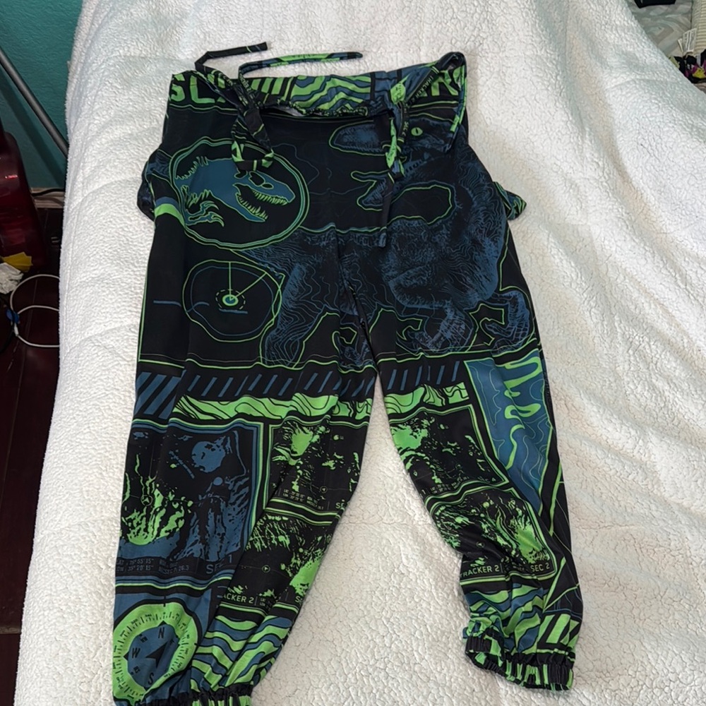 Women jurrasic jumpsuit Green Dinosaur Print